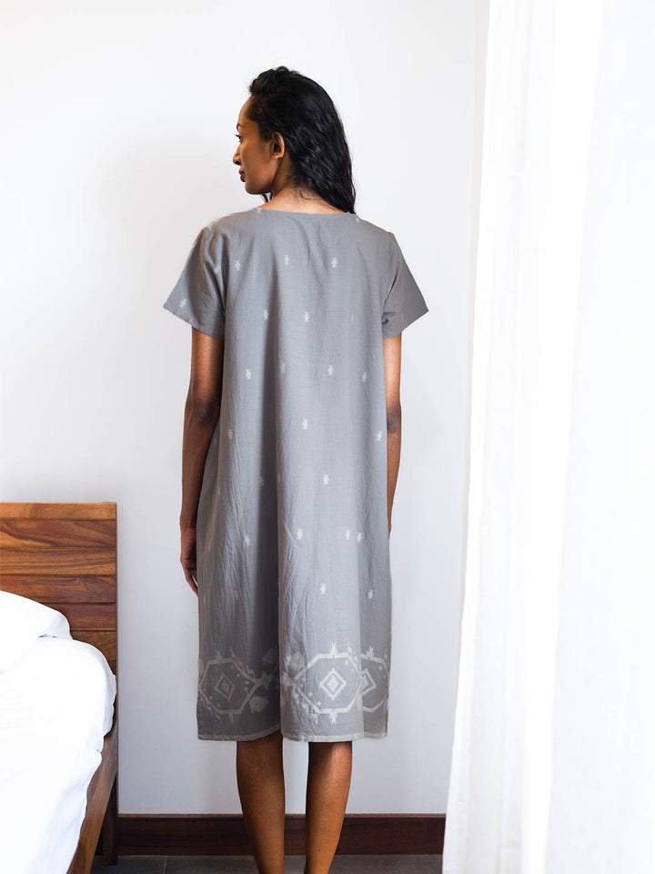 Pebble Snow Night Shirt