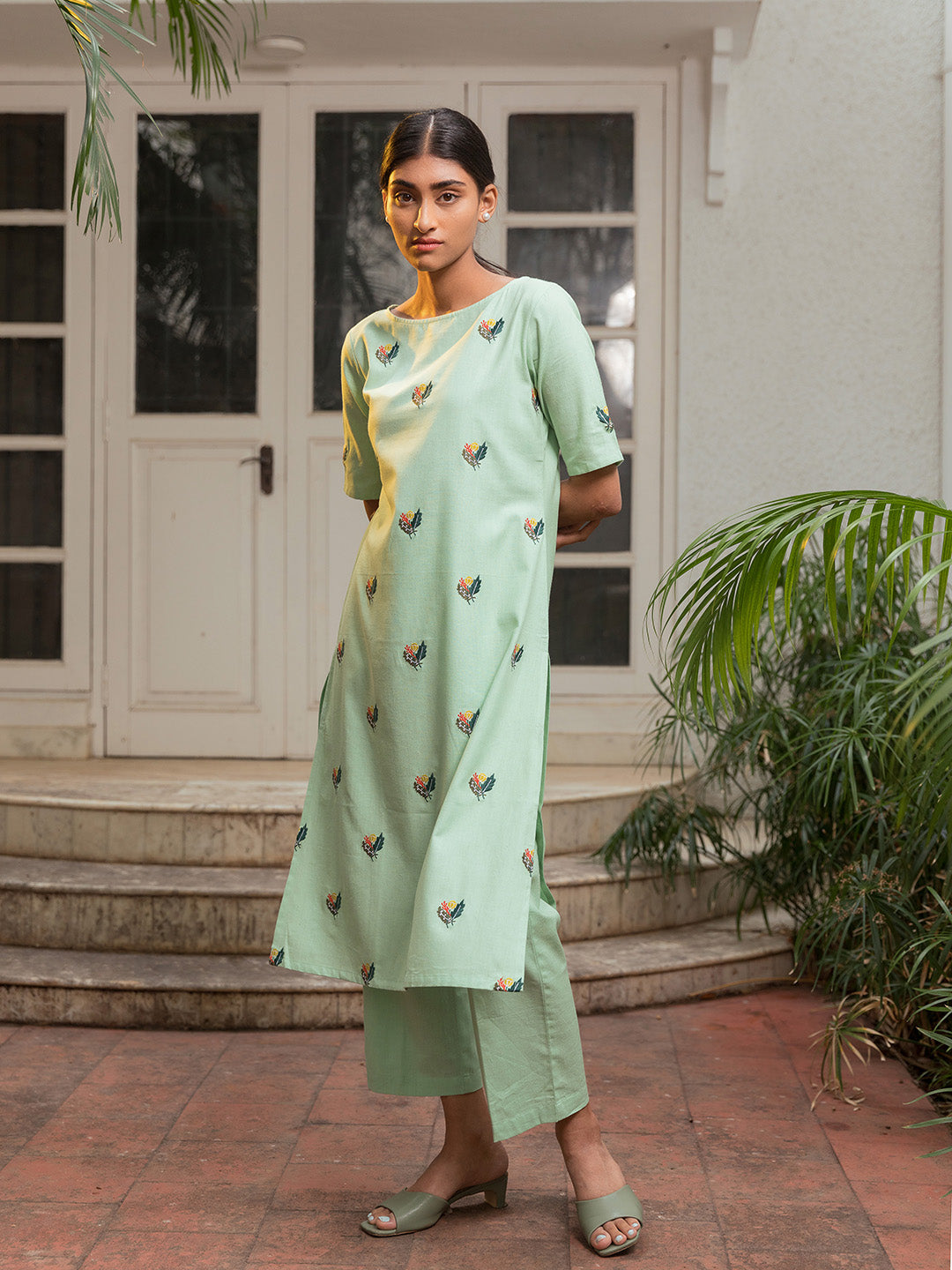 Label Y Basics Kurta Green Embroidery Kurta Set